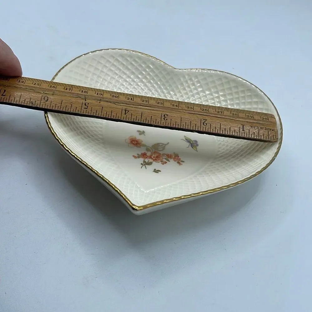 Vintage Mikasa Belle Epoque textured heart dish